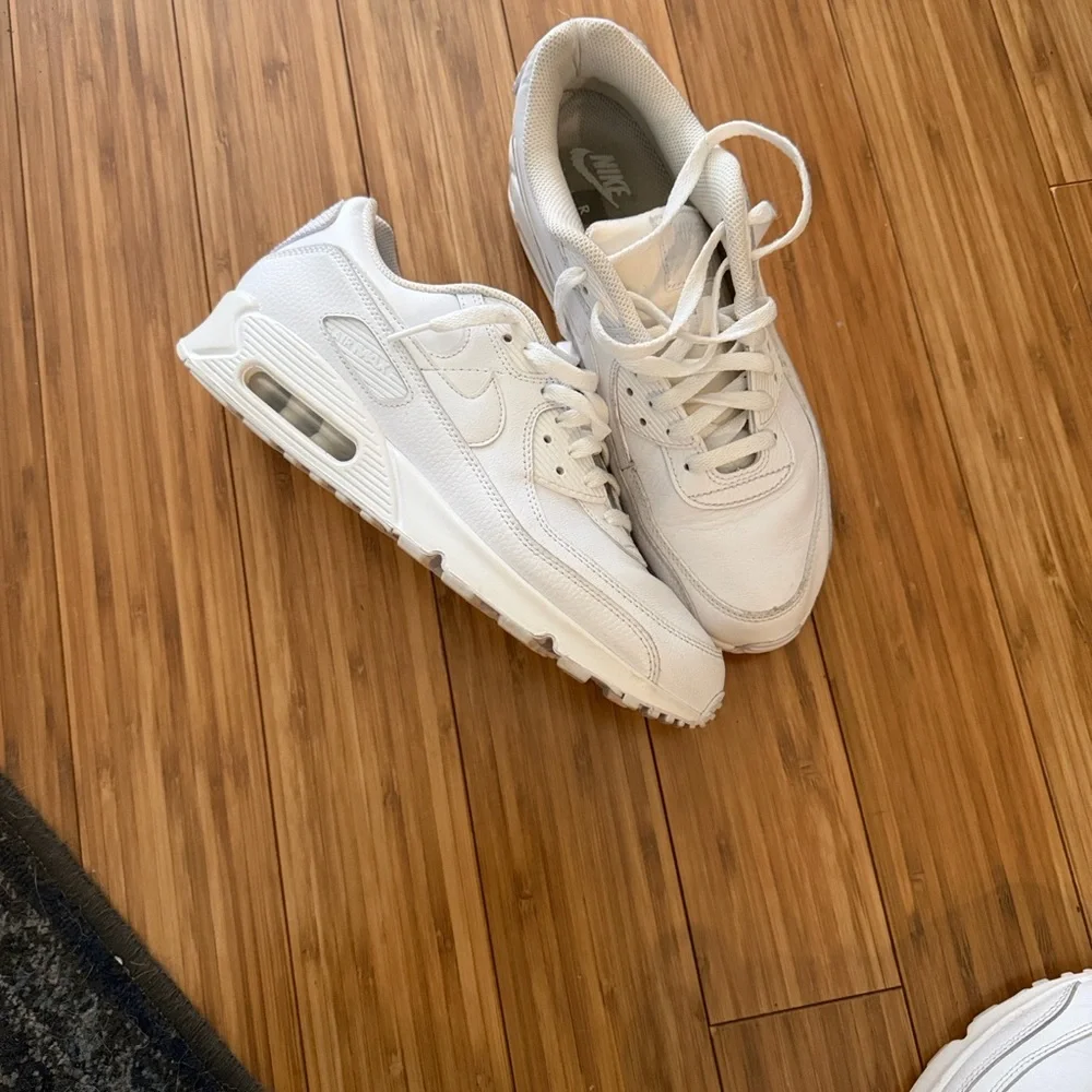 Men’s Nike Air Max 9 - Picture 2 of 5